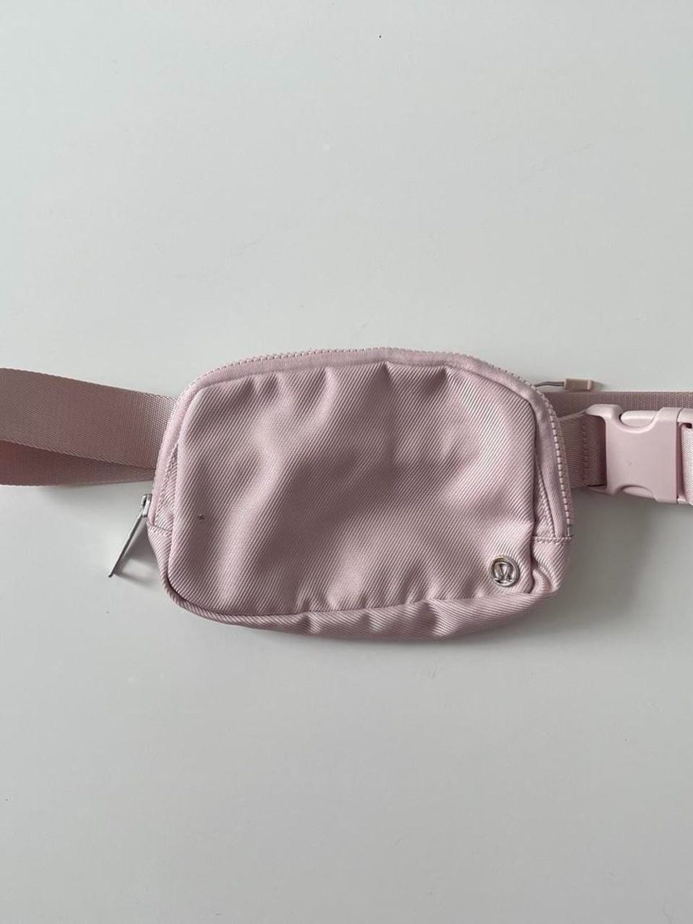 Lululemon misty pink belt bag